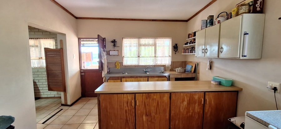 4 Bedroom Property for Sale in Albertinia Western Cape